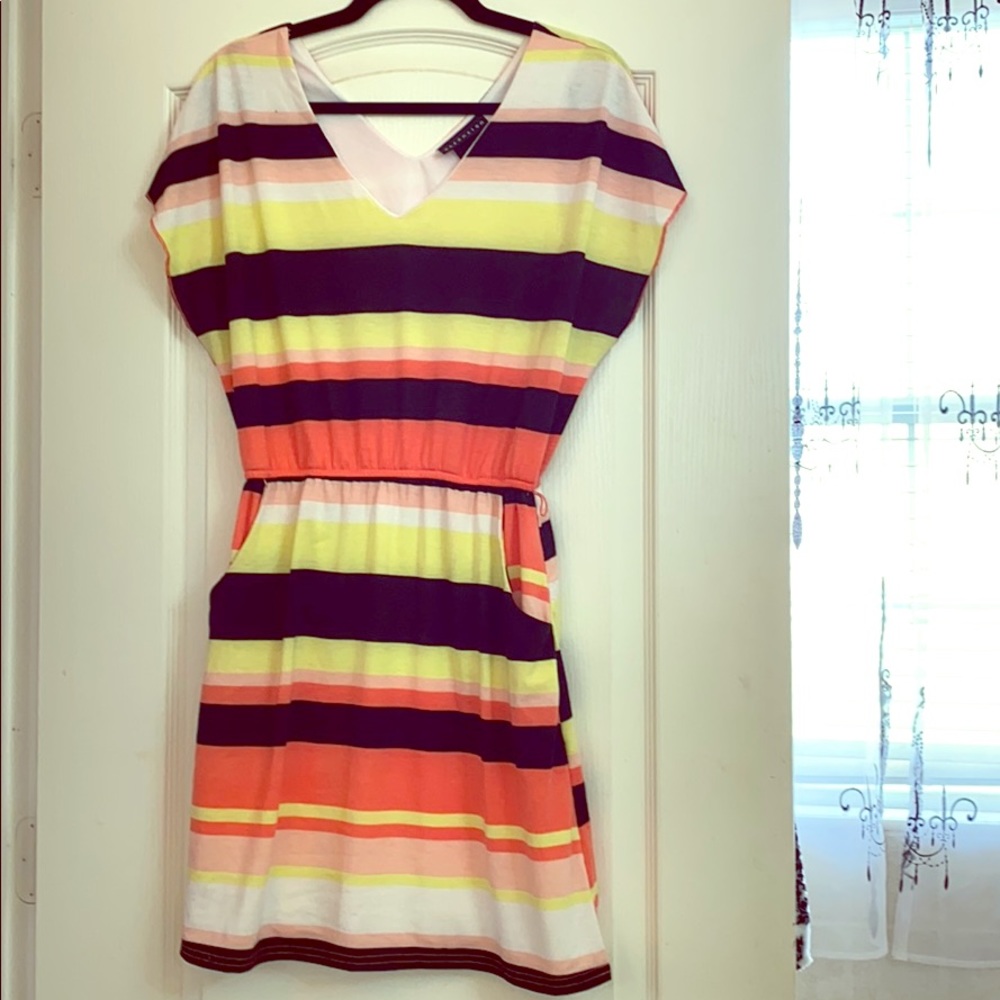 Striped dress with pockets